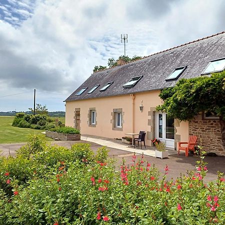 Au Calme A 10Mn Des Baies De Douarnenez Et Audierne Avec Cuisine A Disposition Mahalon 외부 사진