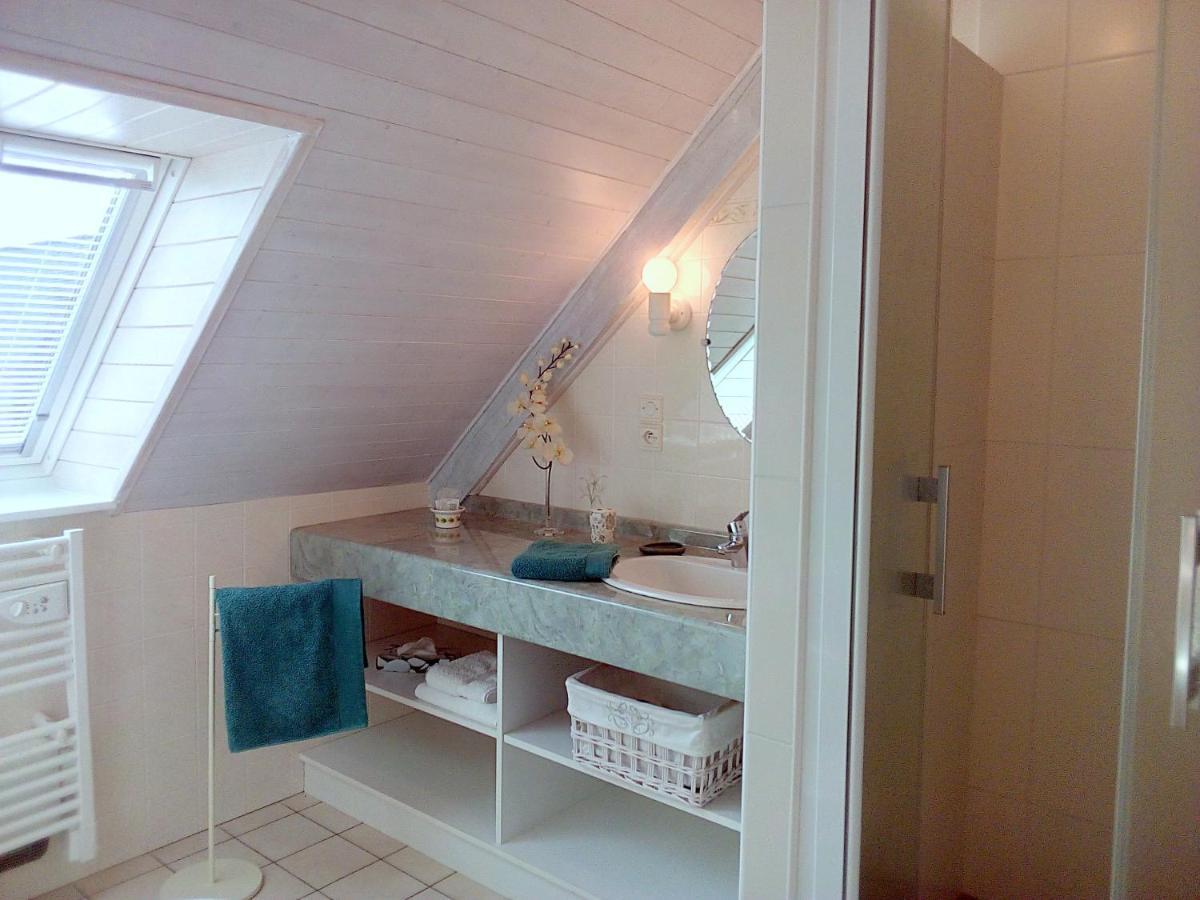 Au Calme A 10Mn Des Baies De Douarnenez Et Audierne Avec Cuisine A Disposition Mahalon 외부 사진
