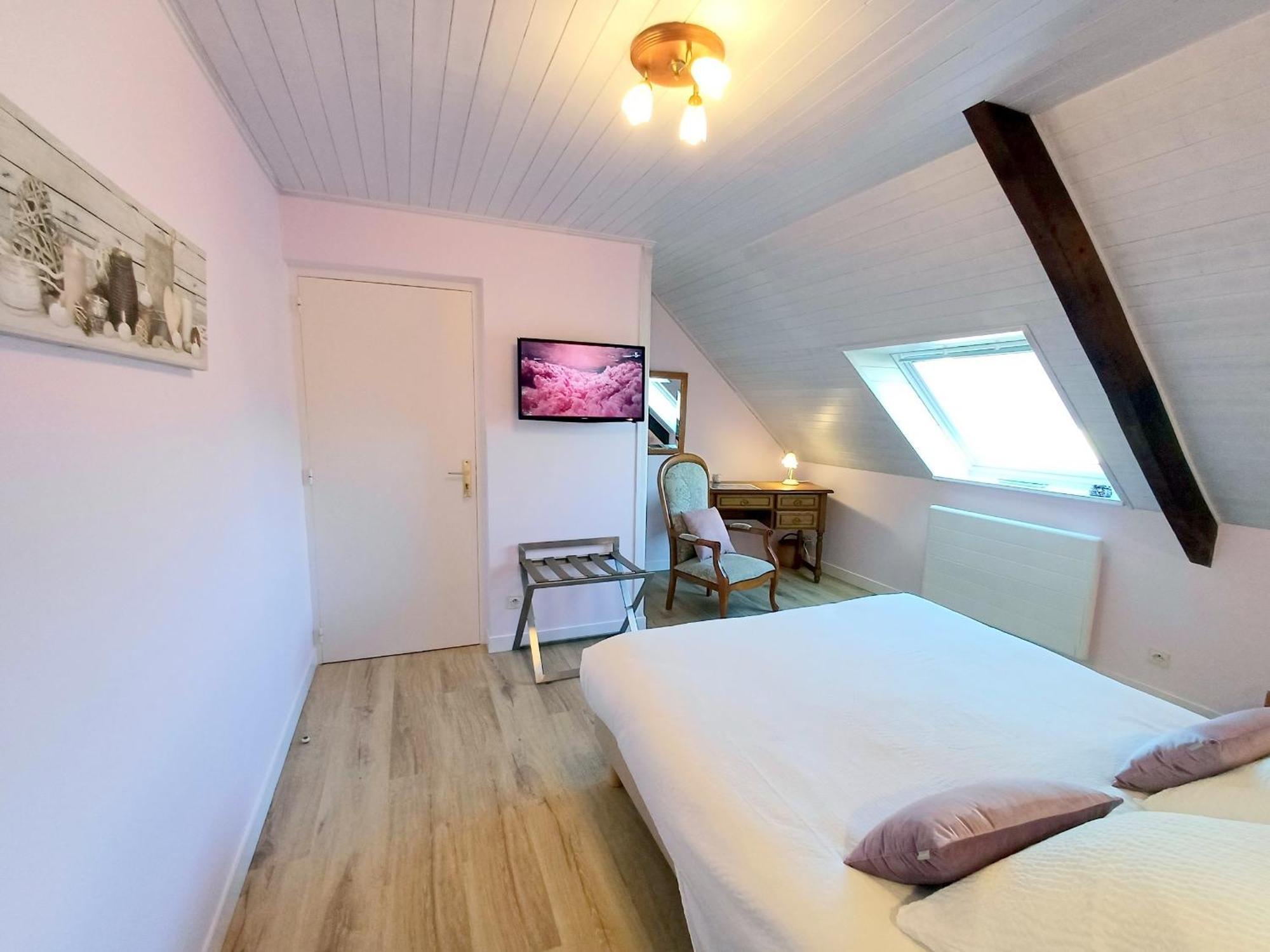Au Calme A 10Mn Des Baies De Douarnenez Et Audierne Avec Cuisine A Disposition Mahalon 외부 사진