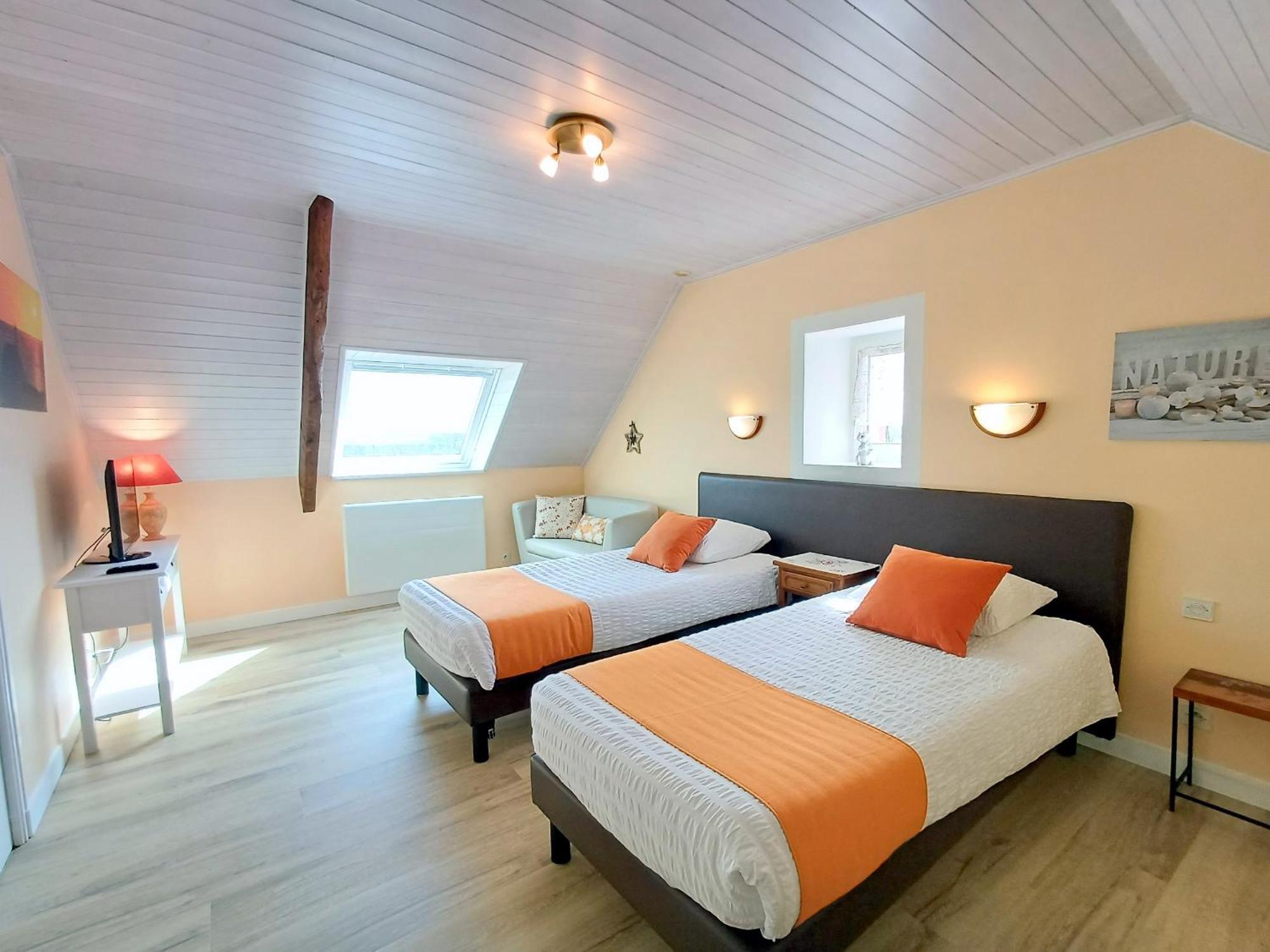 Au Calme A 10Mn Des Baies De Douarnenez Et Audierne Avec Cuisine A Disposition Mahalon 외부 사진